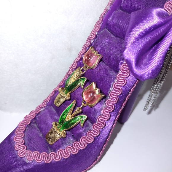 Avon Pink Tulip Dangling Earrings - Picture 8 of 9